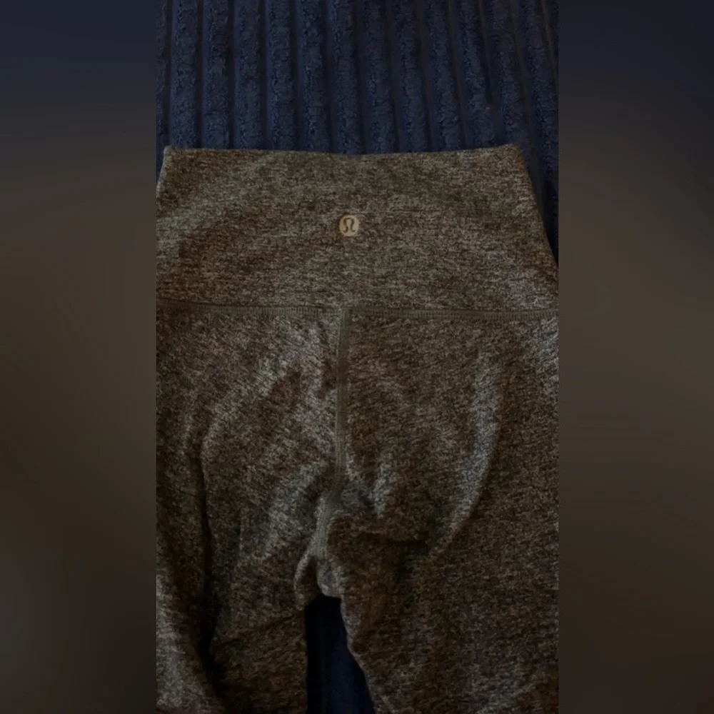 Lululemon gray leggings 25’ inch - Picture 2 of 3